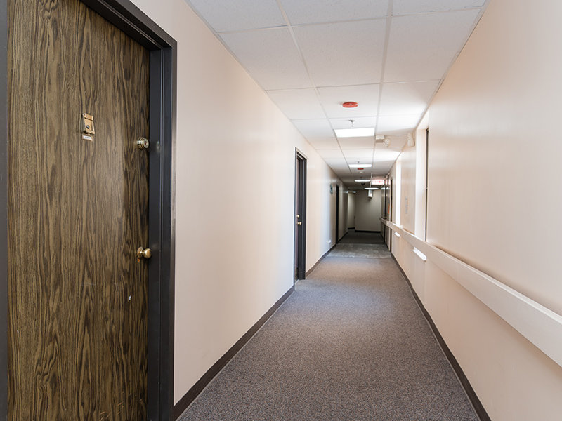 Hallway | Commonwealth Apartments